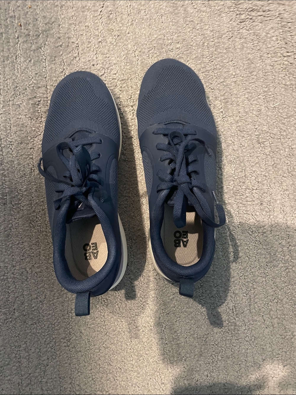 ABEO WOMENS Dark Blue Lace-Up Knit Sneakers